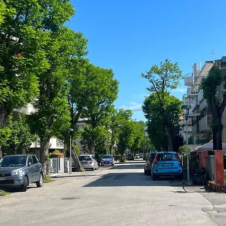 Lejlighed Tri Locale A-mare